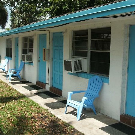 Appartement Newly Furnished Large Clean Quiet Private Unit à Fort Lauderdale Extérieur photo