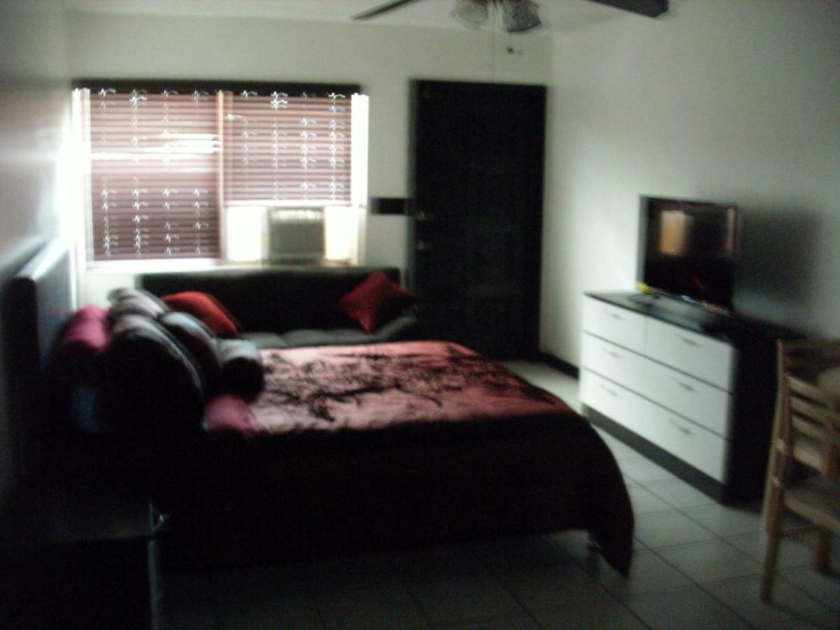 Appartement Newly Furnished Large Clean Quiet Private Unit à Fort Lauderdale Extérieur photo