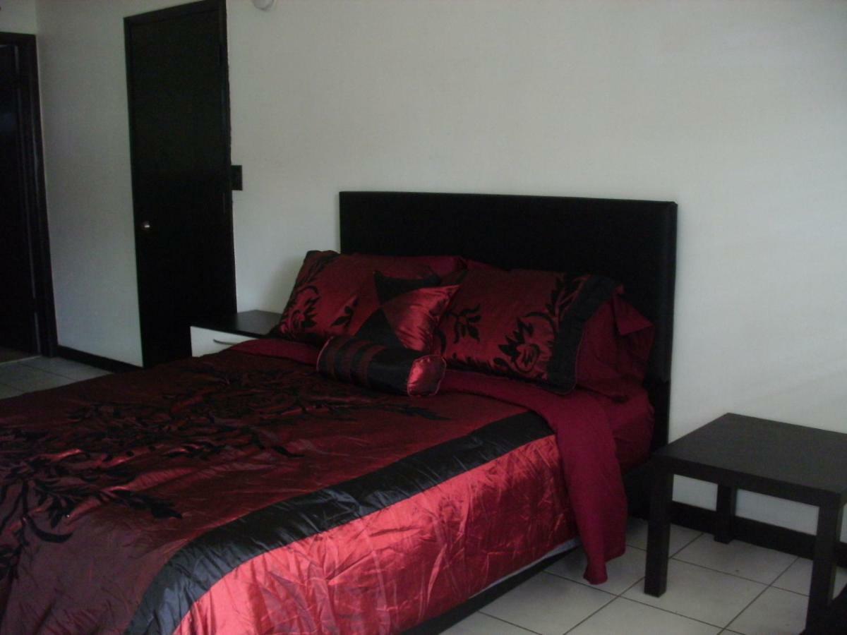 Appartement Newly Furnished Large Clean Quiet Private Unit à Fort Lauderdale Extérieur photo